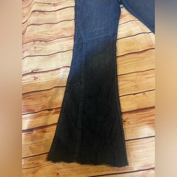 Free People Bell Bottom Flare Jeans 61855-16515125 Flare jeans,Flare denim jeans - Picture 3 of 11
